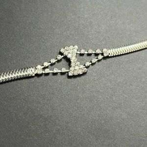 Women’s vintage‎ dainty silver tone crystal bracelet one size adjustable